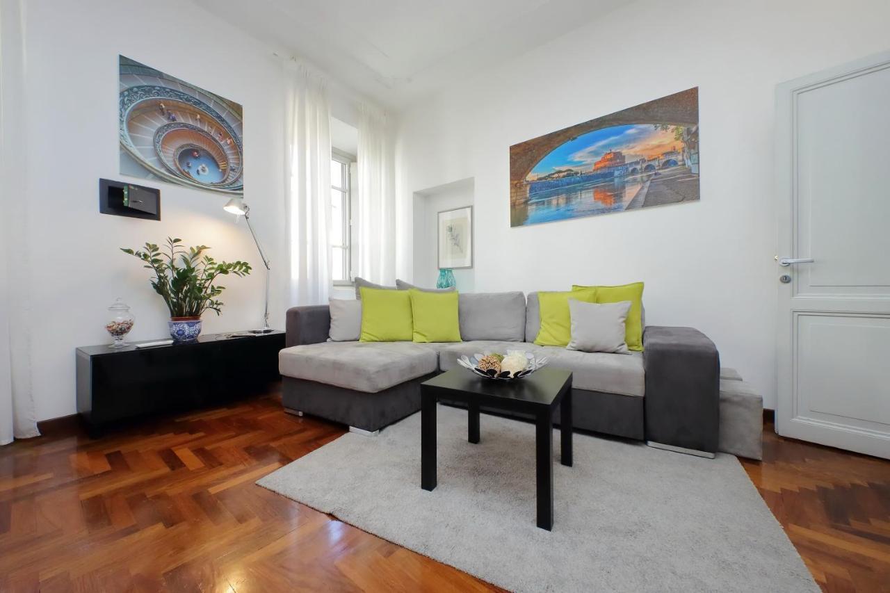 LUXURY APARTMENT VATICANO-S'PETER BASILICA - Wifi - AirCond Roma Exterior foto