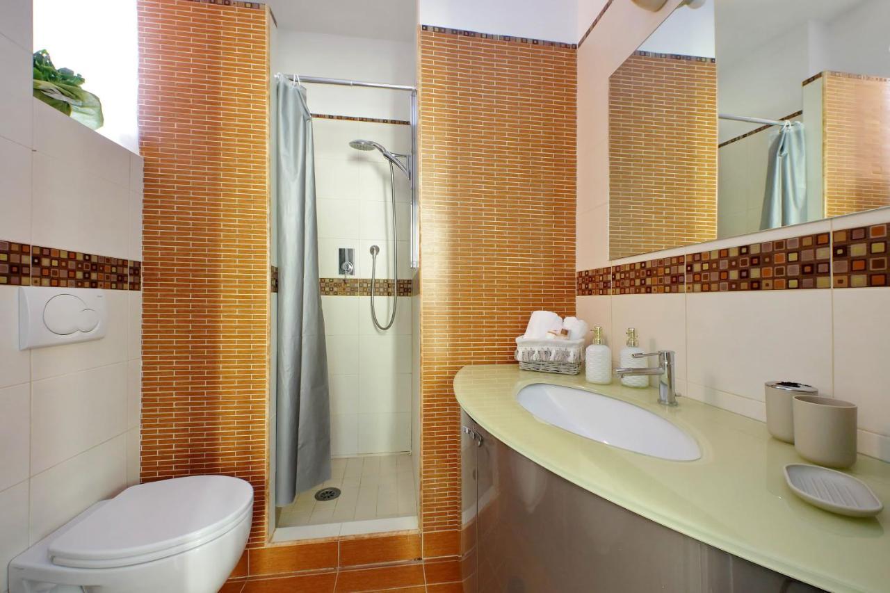 LUXURY APARTMENT VATICANO-S'PETER BASILICA - Wifi - AirCond Roma Exterior foto